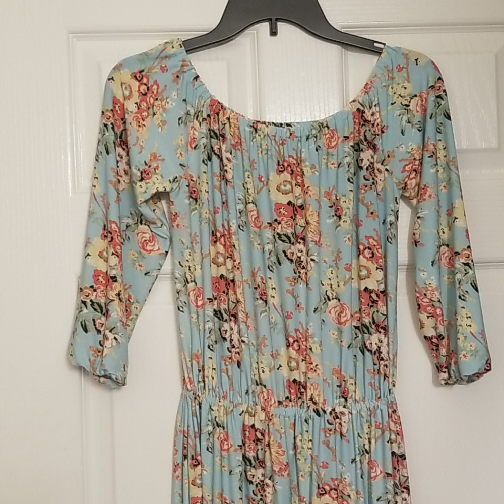 Off the shoulder maxi dress
